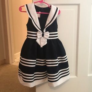 Girls’ sailor dress size 4